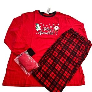 Mad Dog Concepts Men's 3pc Fleece pajama Set with slipper socks size 2XL